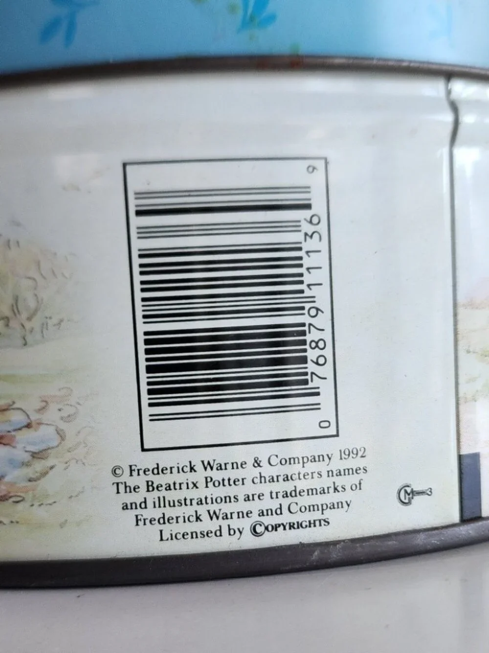 Frederick Warne & Co World of Beatrix Potter Peter Rabbit Round Cookie Tin 1992